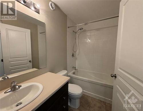 632 Guernsey Place, Ottawa, ON - Indoor Photo Showing Bathroom