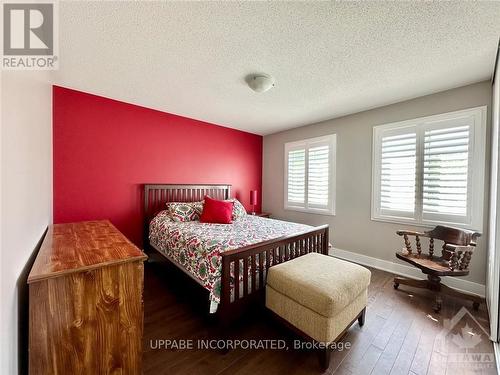 1934 Pennyroyal Crescent, Ottawa, ON - Indoor Photo Showing Bedroom