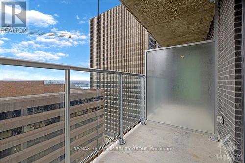 1502 - 340 Queen Street, Ottawa, ON - Outdoor