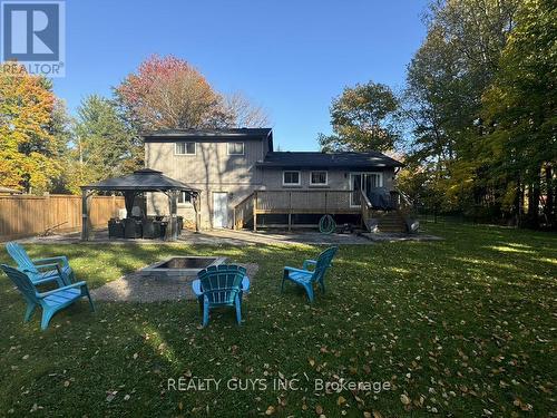 18 Pinecrest Road, Georgina (Pefferlaw), ON - Outdoor With Deck Patio Veranda With Backyard