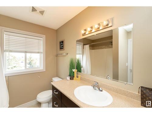 #32 15151 43 St Nw, Edmonton, AB - Indoor Photo Showing Bathroom