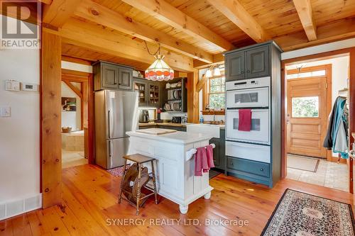 Kitchen - 71641 Old Cedarbank Lane, Bluewater (Dashwood), ON - Indoor Photo Showing Kitchen