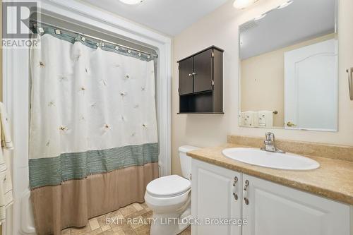 45 - 1020 Parkhill Road W, Peterborough (Monaghan), ON - Indoor Photo Showing Bathroom