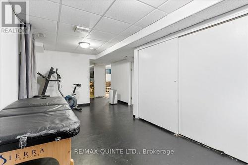 31 Ridge Road, Prince Edward County (Picton), ON - Indoor Photo Showing Gym Room