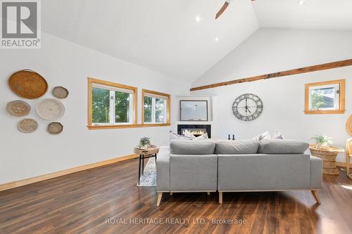 53 Church Street, Trent Hills (Warkworth), ON - Indoor Photo Showing Living Room