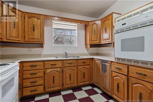 1204 Route 133, Grand-Barachois, NB - Indoor Photo Showing Kitchen With Double Sink