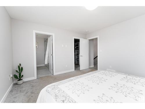 1797 Erker Wy Nw, Edmonton, AB - Indoor Photo Showing Bedroom