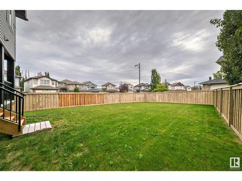 8387 Shaske Cr Nw, Edmonton, AB - Outdoor With Backyard