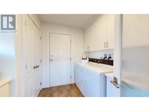 11905 Quail Ridge Place, Osoyoos, BC - Indoor Photo Showing Laundry Room