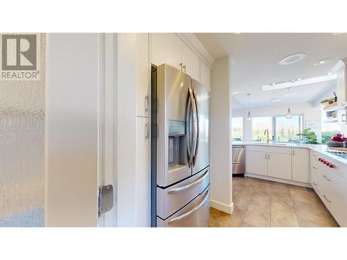 11905 Quail Ridge Place, Osoyoos, BC - Indoor Photo Showing Kitchen