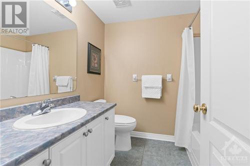 2 Coulson Court, Kanata, ON - Indoor Photo Showing Bathroom