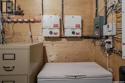 911 Hastings Crescent, Saskatoon, SK - Indoor Photo Showing Basement