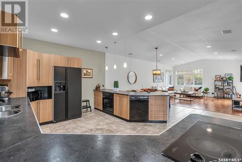 314 Centre Avenue, Meadow Lake, SK - Indoor Photo Showing Kitchen With Double Sink