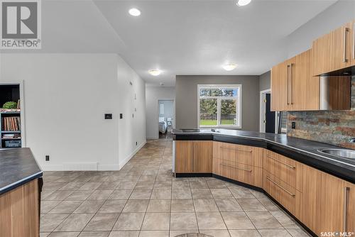 314 Centre Avenue, Meadow Lake, SK - Indoor Photo Showing Kitchen