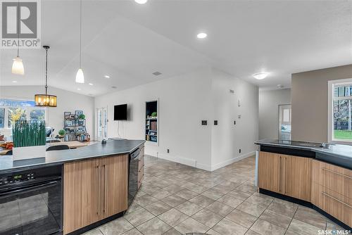 314 Centre Avenue, Meadow Lake, SK - Indoor Photo Showing Kitchen