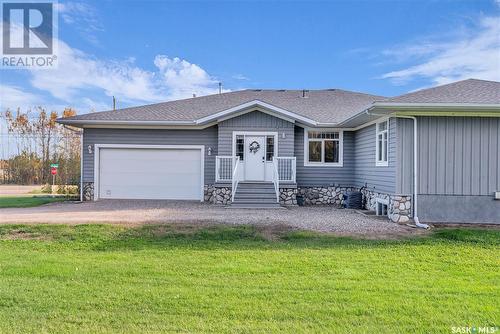 314 Centre Avenue, Meadow Lake, SK - Outdoor