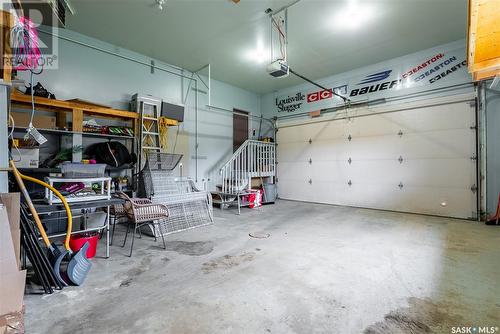 314 Centre Avenue, Meadow Lake, SK - Indoor Photo Showing Garage