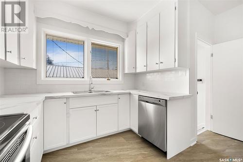 2700 Quinn Drive, Regina, SK - Indoor Photo Showing Kitchen With Double Sink