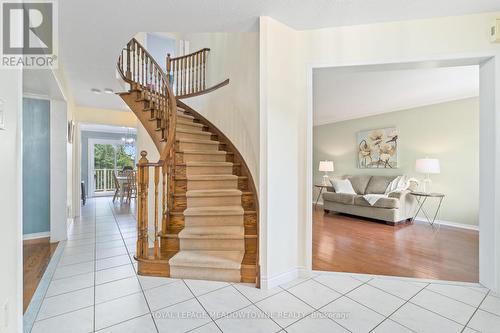 32 Oak Street, Halton Hills, ON - Indoor Photo Showing Other Room