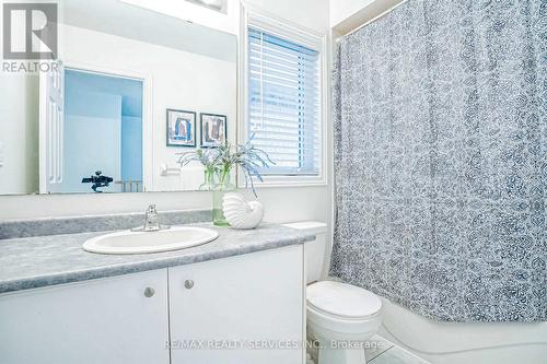 85 Frenchpark Circle, Brampton, ON - Indoor Photo Showing Bathroom