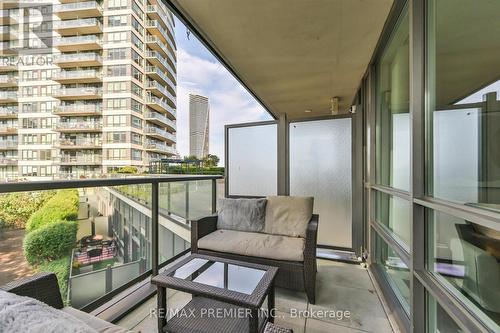 405 - 2240 Lakeshore Boulevard W, Toronto, ON - Outdoor With Balcony With Exterior