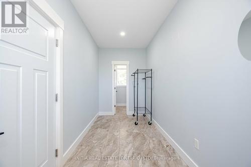 11786 Parson Road, St. Thomas, ON - Indoor Photo Showing Other Room