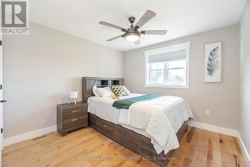 11786 Parson Road, St. Thomas, ON - Indoor Photo Showing Bedroom