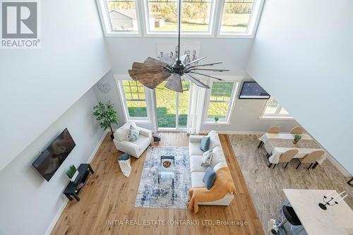 11786 Parson Road, Southwold, ON - Indoor Photo Showing Other Room