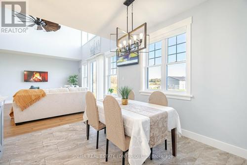 11786 Parson Road, Southwold, ON - Indoor Photo Showing Dining Room