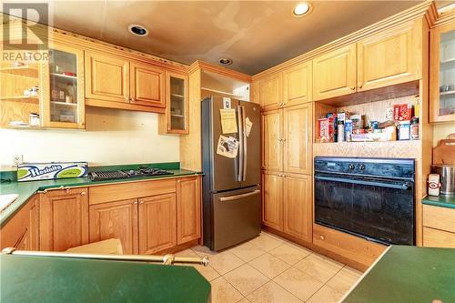 661 Oscar Street, Espanola, ON - Indoor Photo Showing Kitchen