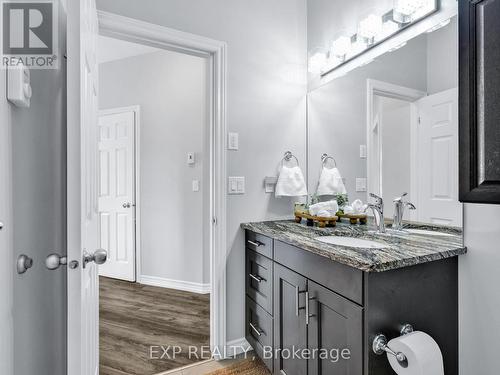 3501 - 300 Croft Street, Port Hope, ON - Indoor Photo Showing Bathroom