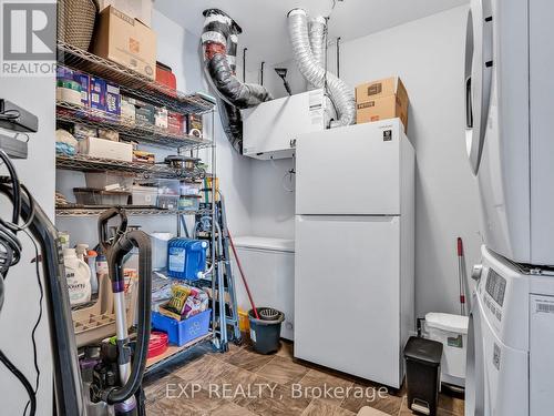 3501 - 300 Croft Street, Port Hope, ON - Indoor Photo Showing Laundry Room