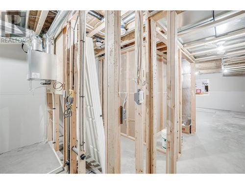 3716 Toba Road, Castlegar, BC - Indoor Photo Showing Basement