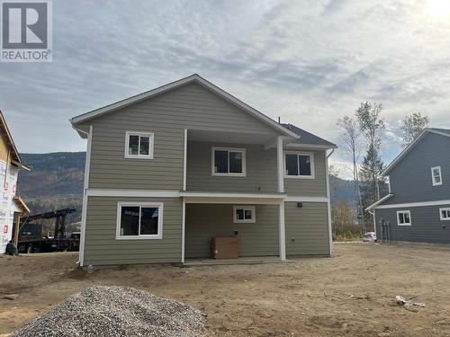 3716 Toba  Road, Castlegar, BC - Outdoor