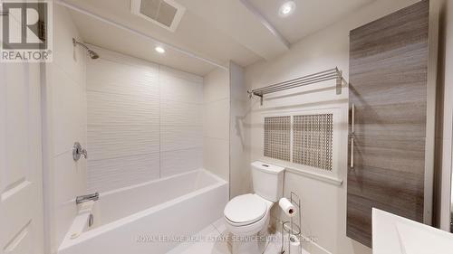 478 Glenlake Avenue, Toronto, ON - Indoor Photo Showing Bathroom