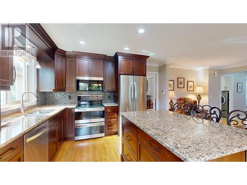 1201 Cameron Avenue Unit# 97, Kelowna, BC - Indoor Photo Showing Kitchen With Double Sink With Upgraded Kitchen