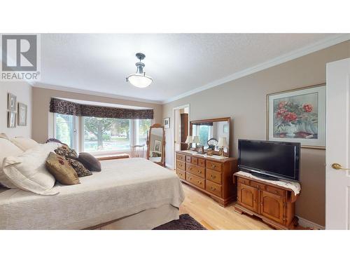 1201 Cameron Avenue Unit# 97, Kelowna, BC - Indoor Photo Showing Bedroom