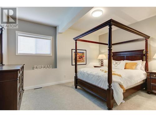 1044 James Hockey Place, Kelowna, BC - Indoor Photo Showing Bedroom