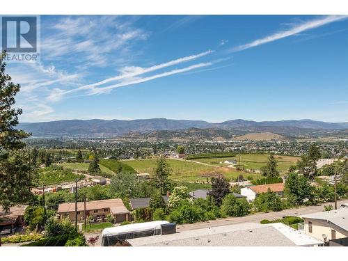 1044 James Hockey Place, Kelowna, BC - Outdoor With View