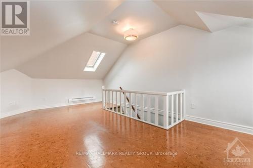 433 Holland Avenue, Ottawa, ON - Indoor Photo Showing Other Room