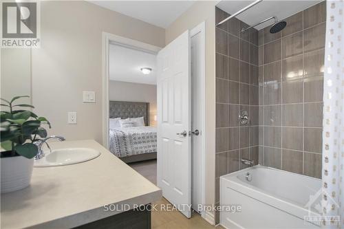 306 Sweetfern Crescent, Ottawa, ON - Indoor Photo Showing Bathroom