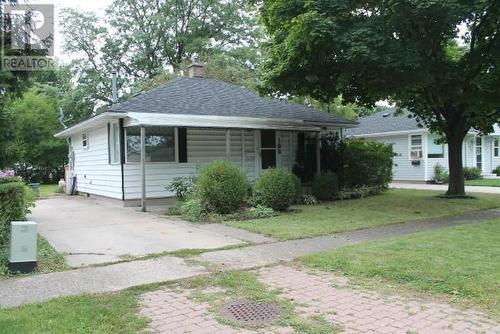 108 Chestnut Avenue, Sarnia, ON - Outdoor