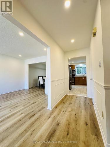 56 Crockamhill Drive, Toronto, ON - Indoor Photo Showing Other Room