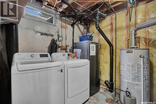 226 113Th Street W, Saskatoon, SK - Indoor Photo Showing Laundry Room