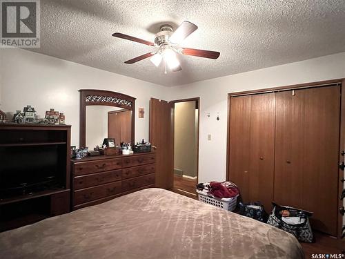 904 Railway Avenue, Loon Lake, SK - Indoor Photo Showing Bedroom