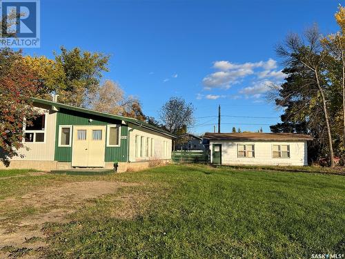 904 Railway Avenue, Loon Lake, SK - Outdoor