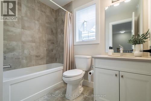 121 Black Willow Crescent, Blue Mountains, ON - Indoor Photo Showing Bathroom