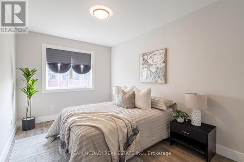 121 Black Willow Crescent, Blue Mountains, ON - Indoor Photo Showing Bedroom