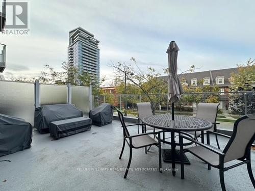 208 - 80 Port Street E, Mississauga, ON - Outdoor