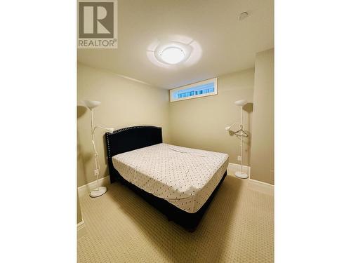 Bsmt 25Xx W 35Th Avenue, Vancouver, BC - Indoor Photo Showing Bedroom